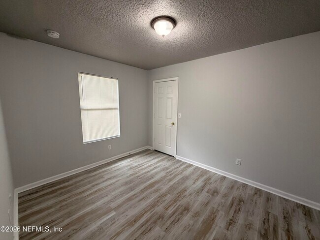 Building Photo - 8225 Eaton Ave