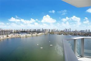 Building Photo - 17301 Biscayne Blvd