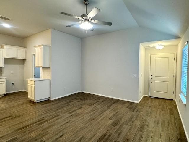 Building Photo - 2501 Northcreek Ln