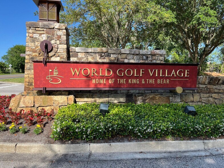 Neighborhood Entrance - 100 Laterra Links Cir