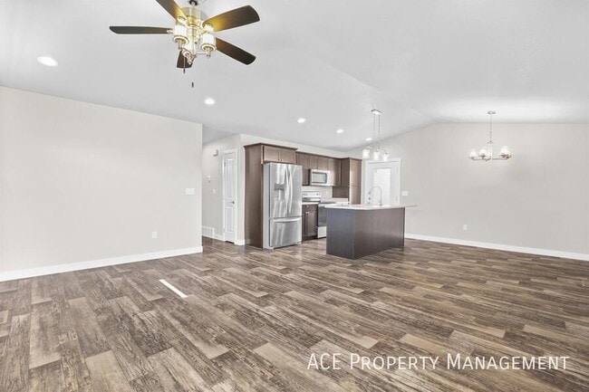 Building Photo - 5339 Coal Bank Dr