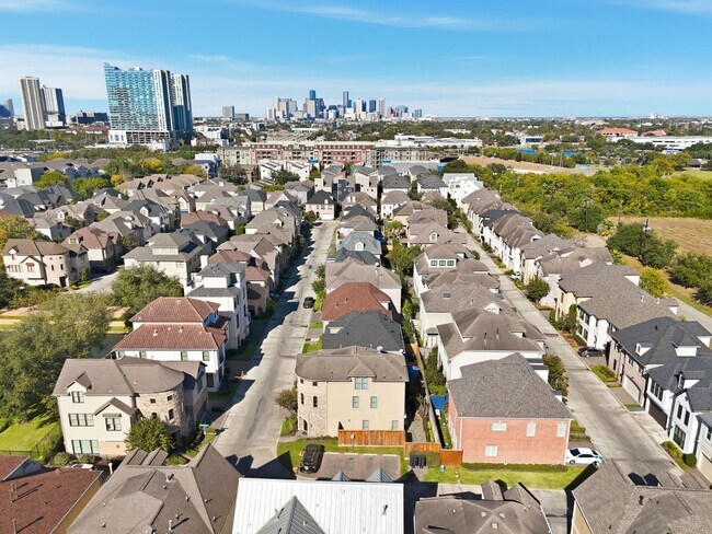 Building Photo - 6343 Mystic Bridge Dr