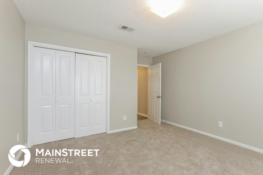 Building Photo - 7744 Ellis Dr