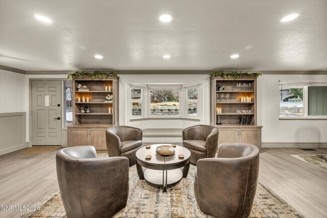 Building Photo - 13745 Kewanna Trail