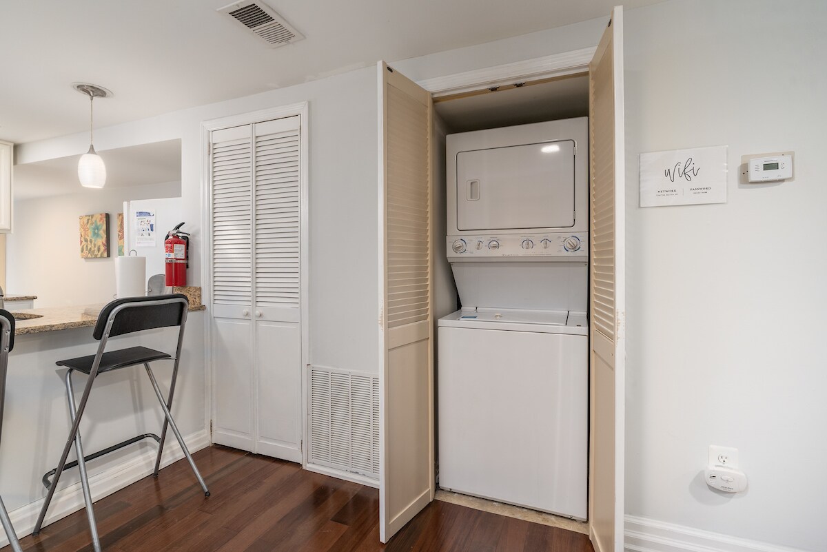 laundry closet - 724 13th St SE