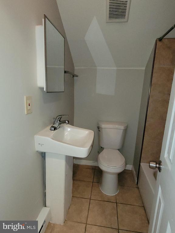 Building Photo - 503 N Rodney St