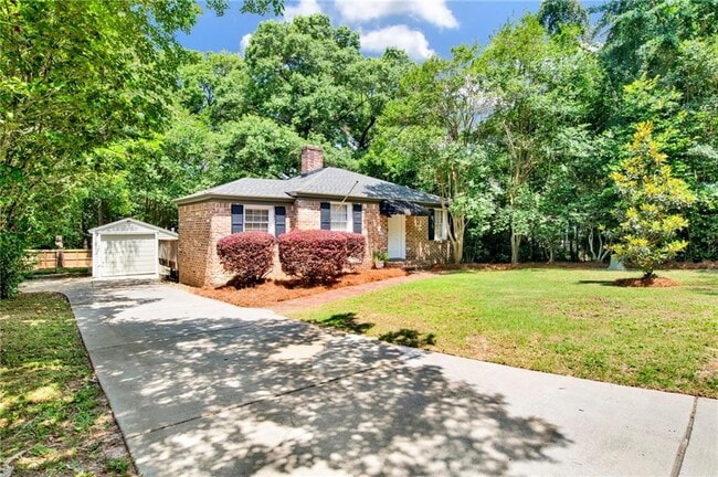 Primary Photo - 309 Border Dr W