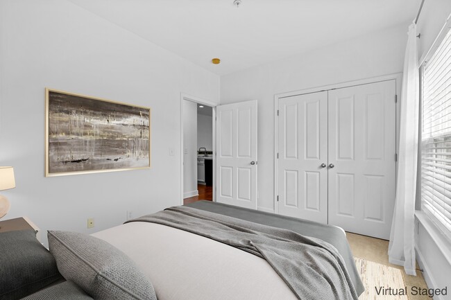 Building Photo - 8441 Callabee Way