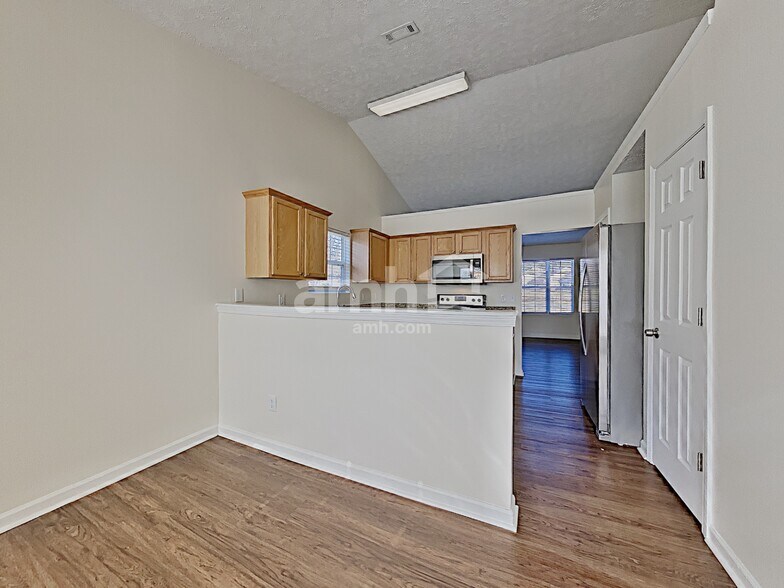 Building Photo - 5034 Timber Trail Dr