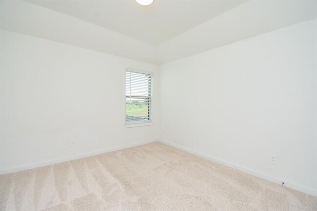 Building Photo - 2526 Seedling St
