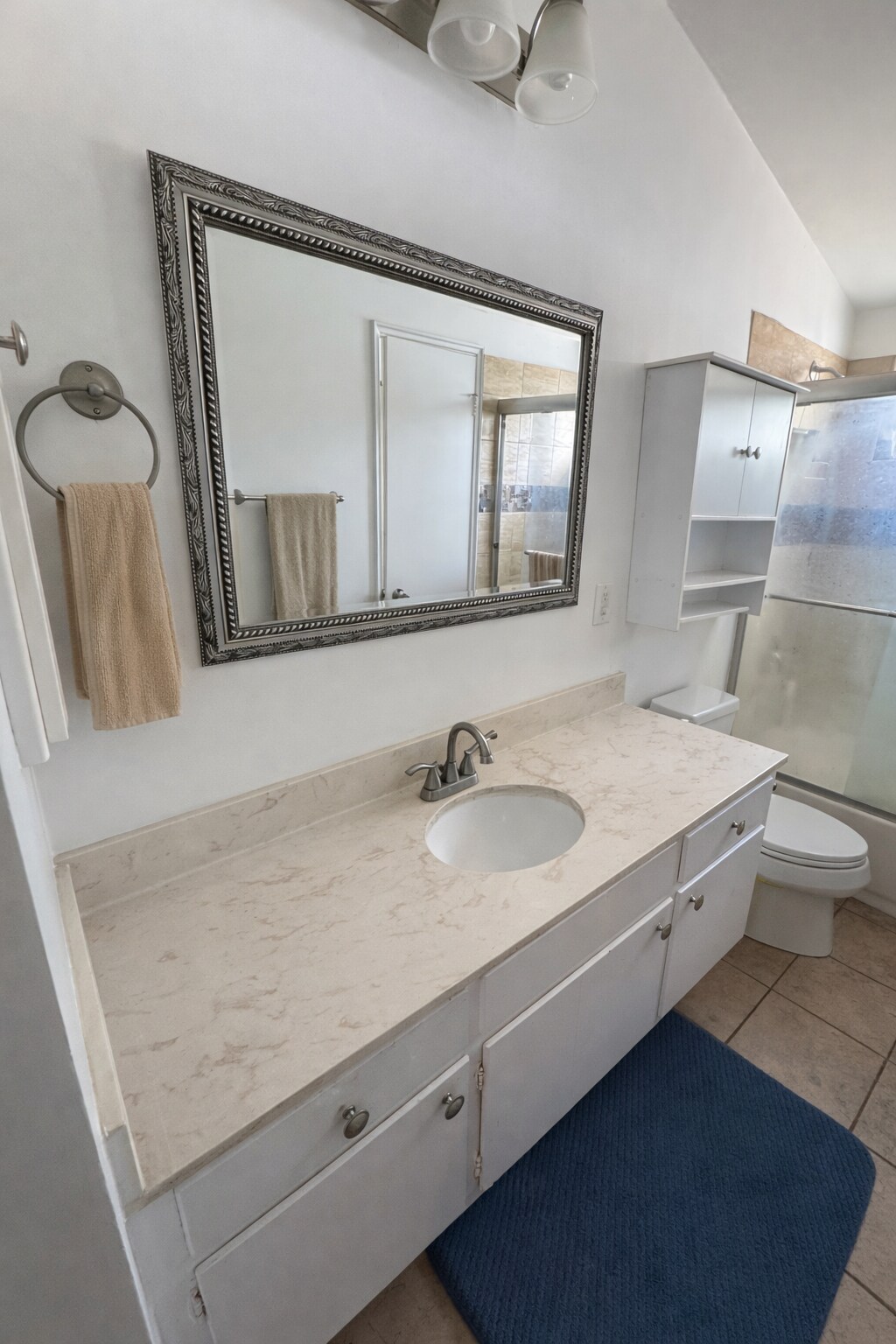 Building Photo - 148 Galsworthy St