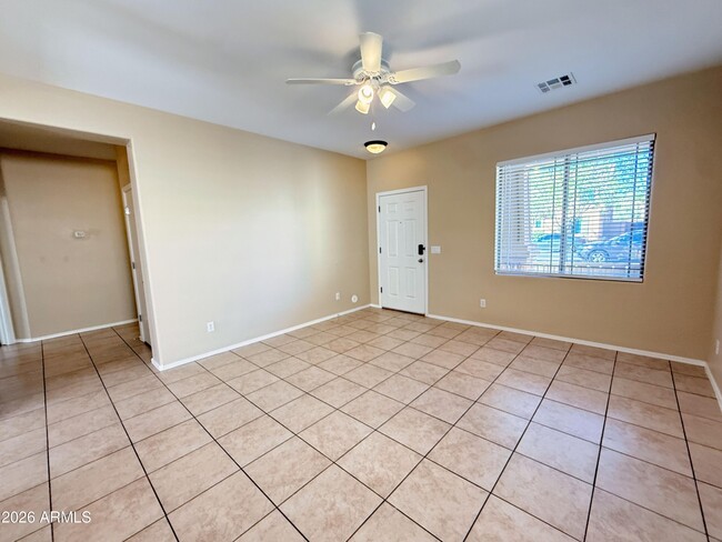 Building Photo - 4539 E Ivanhoe St