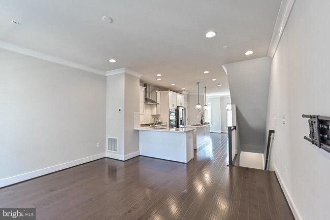 Building Photo - 4808 Garden View Ln
