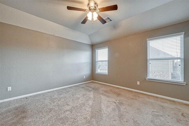 Building Photo - 2561 Magnolia Fair Way