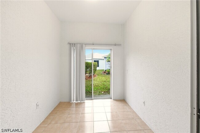 Building Photo - 10707 Pearl Bay Cir