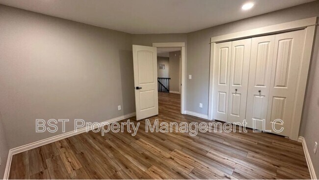 Building Photo - 25130 Rancho Lobo Ct
