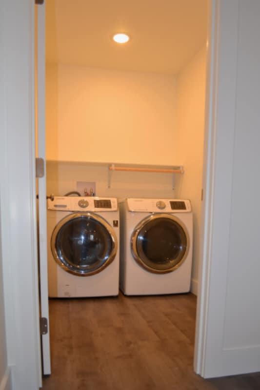 Building Photo - 3884 Wright St