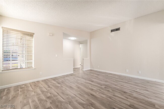 Building Photo - 603 Carleton Dr