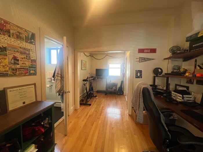 Building Photo - 27 Holton St