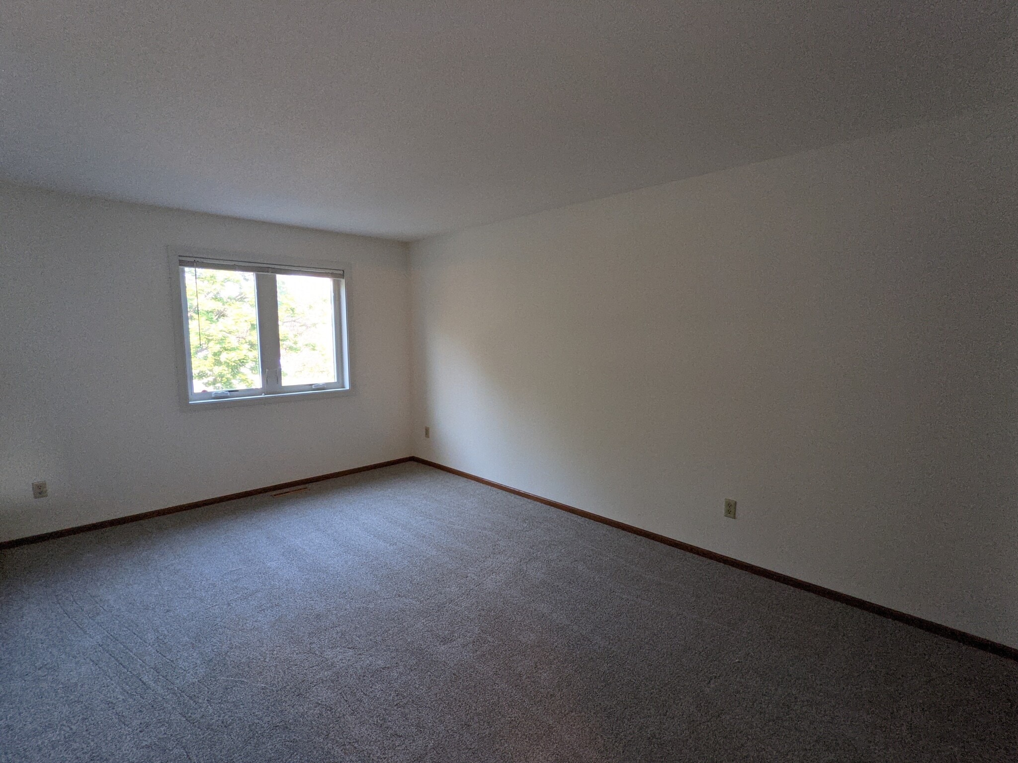 2nd Bedroom - 248 6th Street Northeast