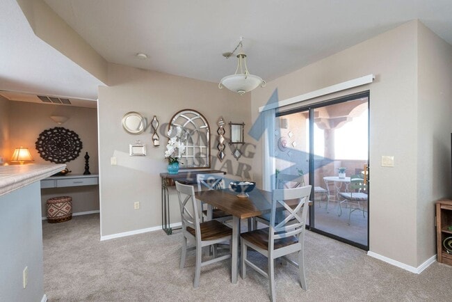Building Photo - Executive Rental with VIEWS and Amenities! Min stay 90 days per HOA
