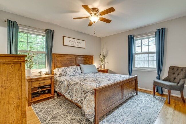 Building Photo - Spacious 4-bedroom home in West Springfield!