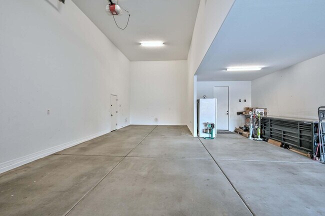 Building Photo - 25756 N 140th Ln
