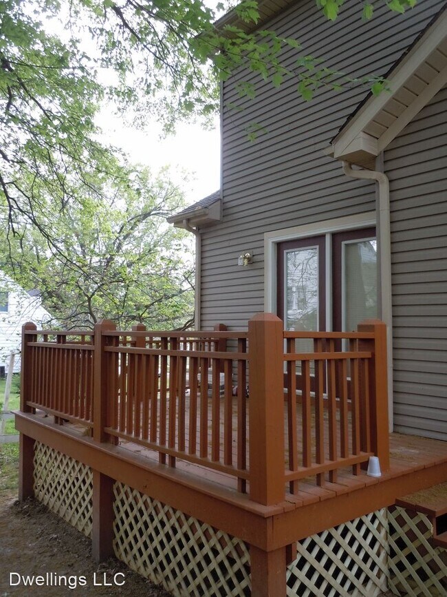 Building Photo - 3 br, 3 bath House - 305 S. Clifton Ave.