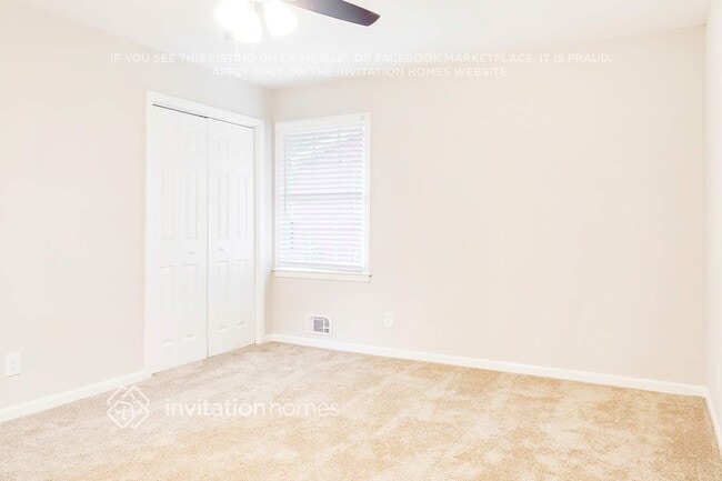 Building Photo - 3610 Warbler Dr