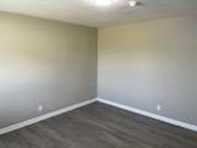 Building Photo - 3BR/1BA in Indian Trail area