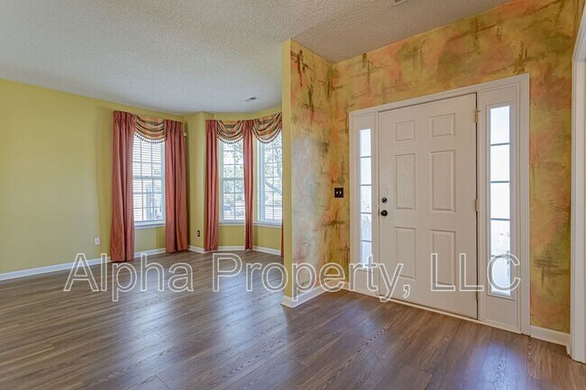 Building Photo - 317 Edenberry Way