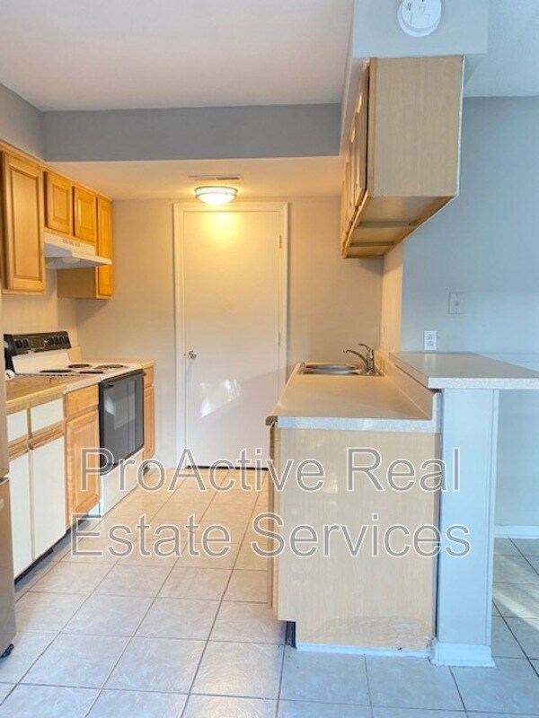Building Photo - 1321 Ruddy Oak Ct