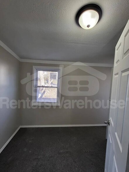 Building Photo - 2235 Quincy St