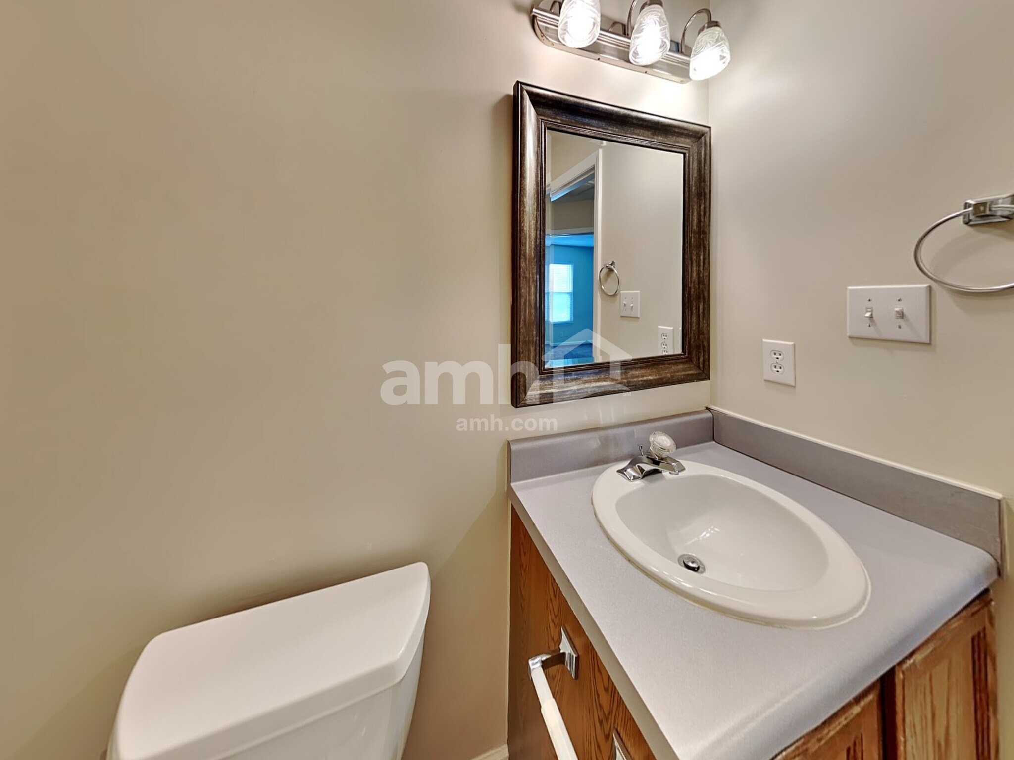 Building Photo - 6800 Fereday Ct