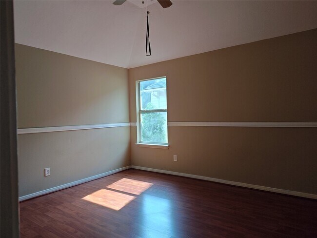 Building Photo - 16919 Creek Mountain Dr