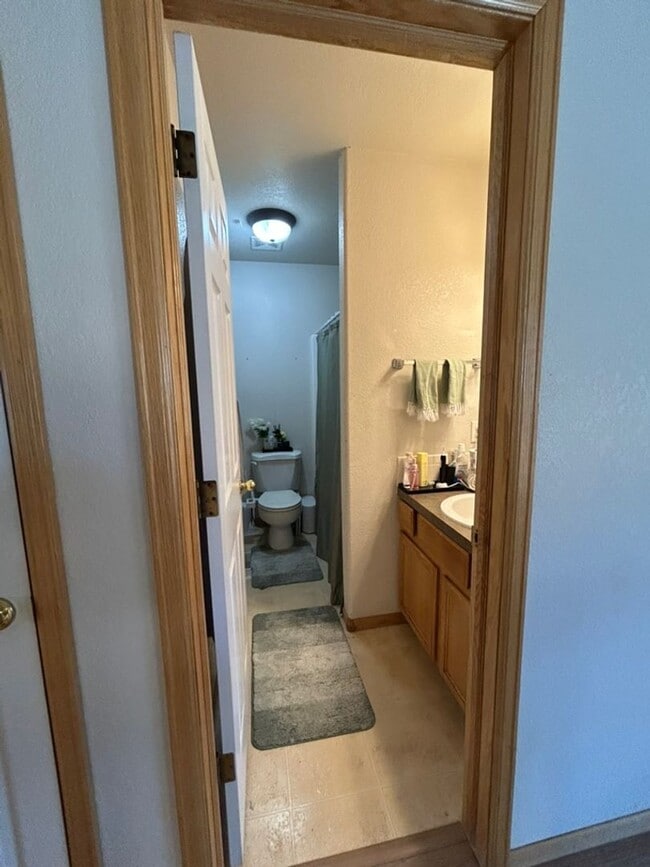 Building Photo - 1073 Tierra Ln