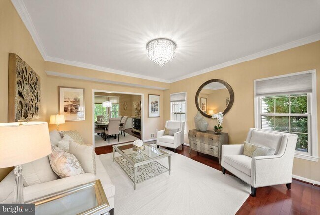 Building Photo - 5667 Lonesome Dove Ct