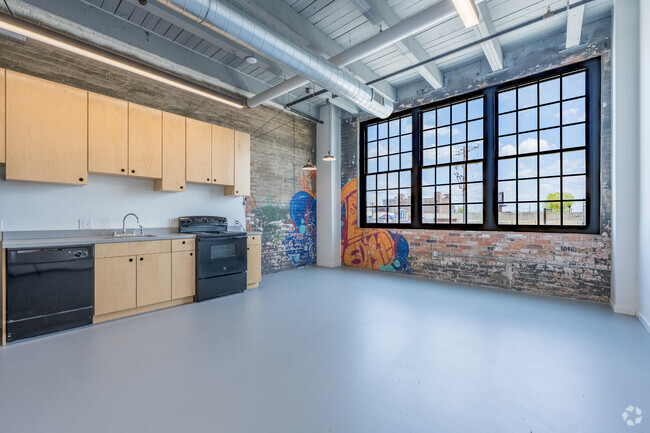Interior Photo - Dreamtroit
