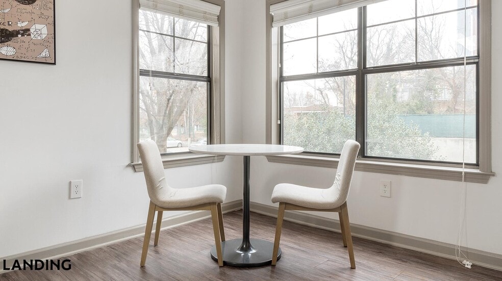 Building Photo - 2000 Monroe Pl NE