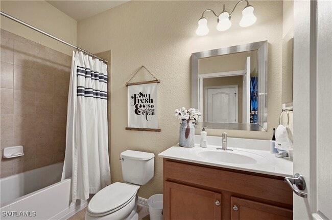 Building Photo - 13085 Cardeto Ct