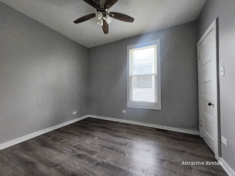 Building Photo - 90 W 80th St