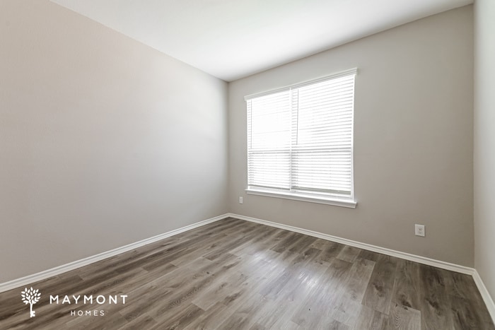 Building Photo - 1510 Kensington Pl