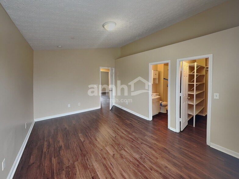 Building Photo - 5689 Winchester Highlands Ct