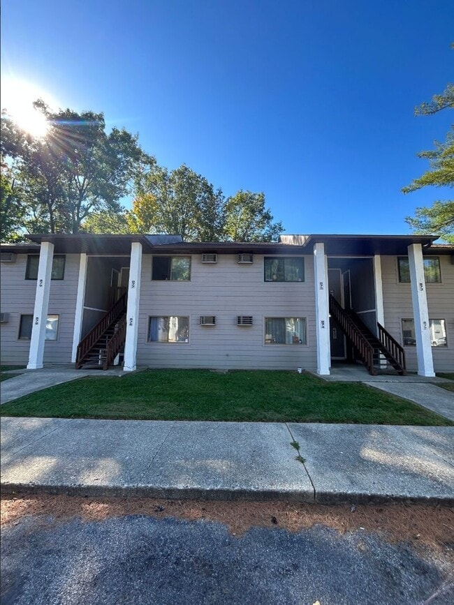 Interior Photo - Pechewa Place