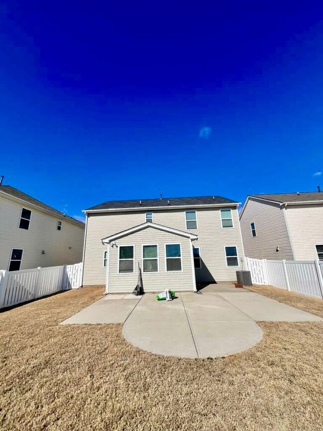 Building Photo - 2105 Boynton St