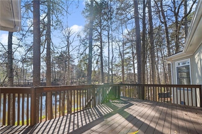 Building Photo - 195 Brightmore Way