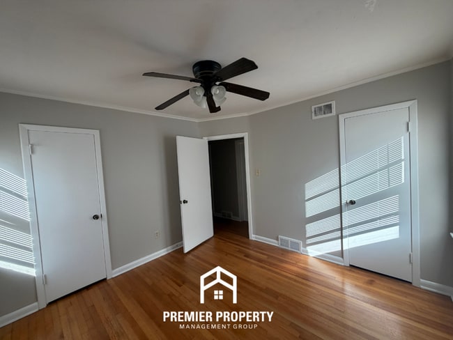 Building Photo - 3-Bedroom Memphis Home Near East Memphis with Fenced Yard