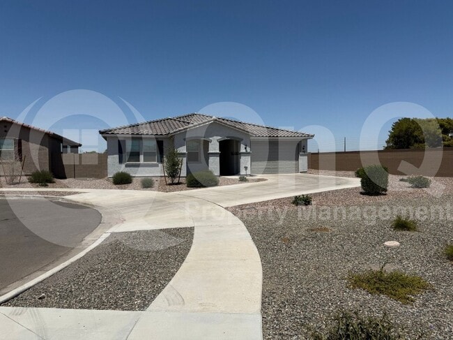 Building Photo - 9320 S 30th Ln