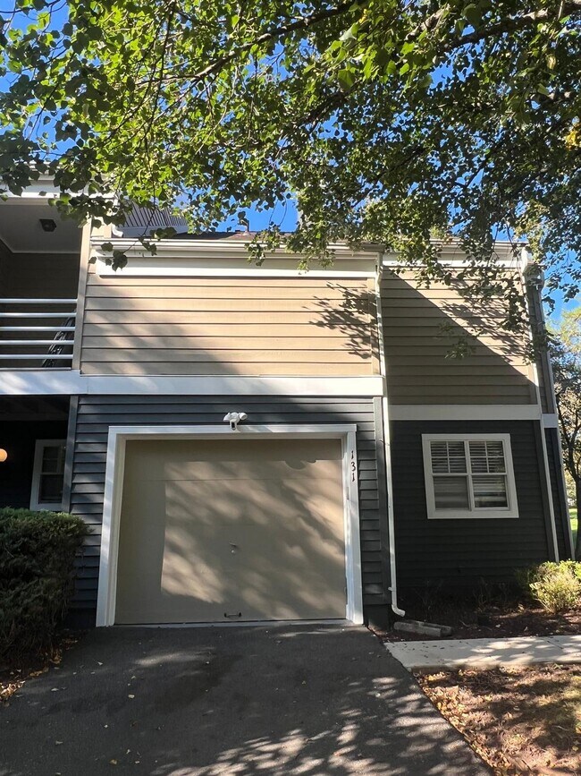 Building Photo - 131 Bonney Ct