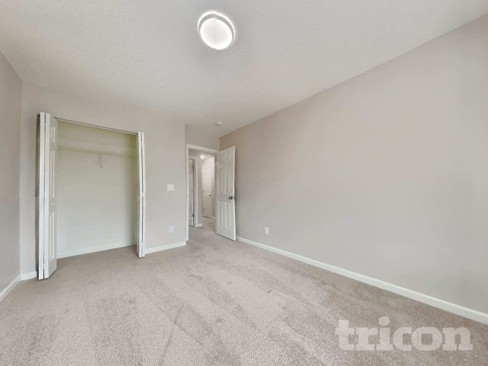 Building Photo - 26 Streamwood Way